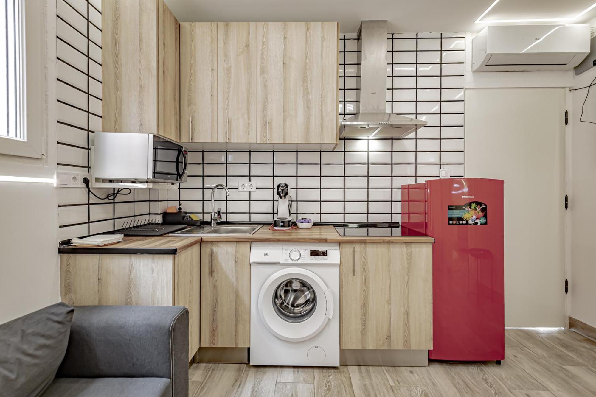 Apartamentos Santiago Cordero มาดริด ภายนอก รูปภาพ